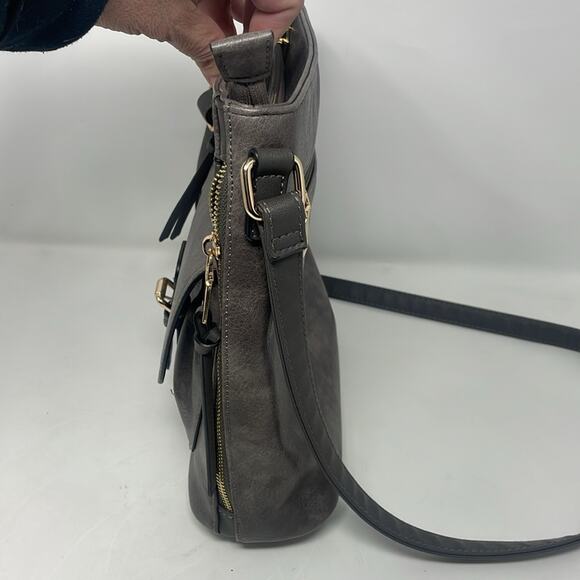 Oukupa gray adjustable strap shoulder/crossbody handbag - Picture 13 of 14